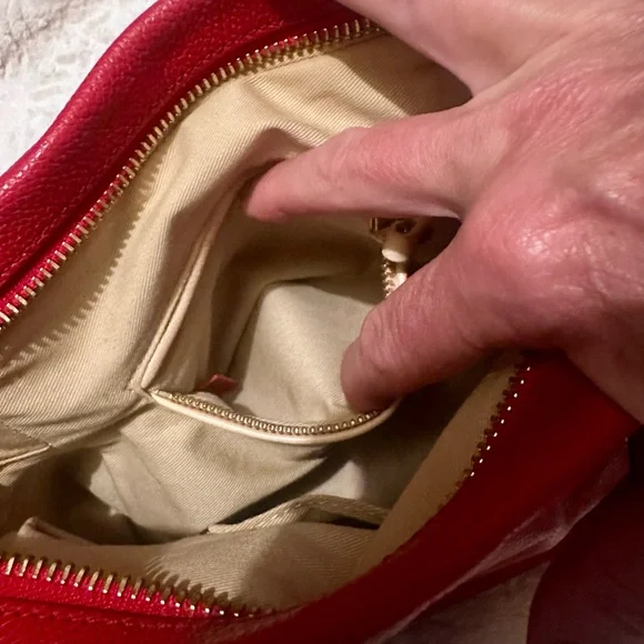 Chloe Paraty Red Leather Handbag - Picture 11 of 16